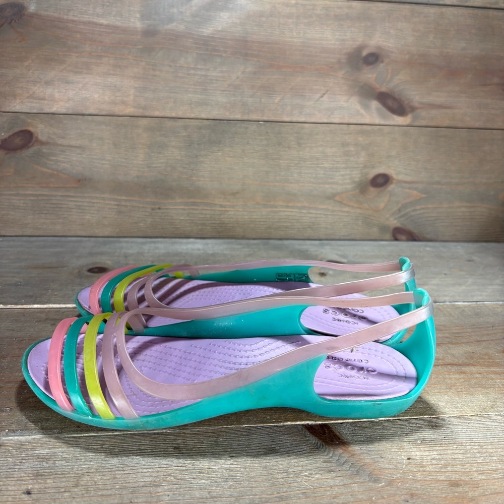 crocs isabella huarache womens size 6 shoes multicolor slip on work flats